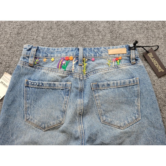 Blank NYC Denim - Blank NYC The Baxter Ribcage Straight Leg Jeans Embroidered Distressed Blue 24